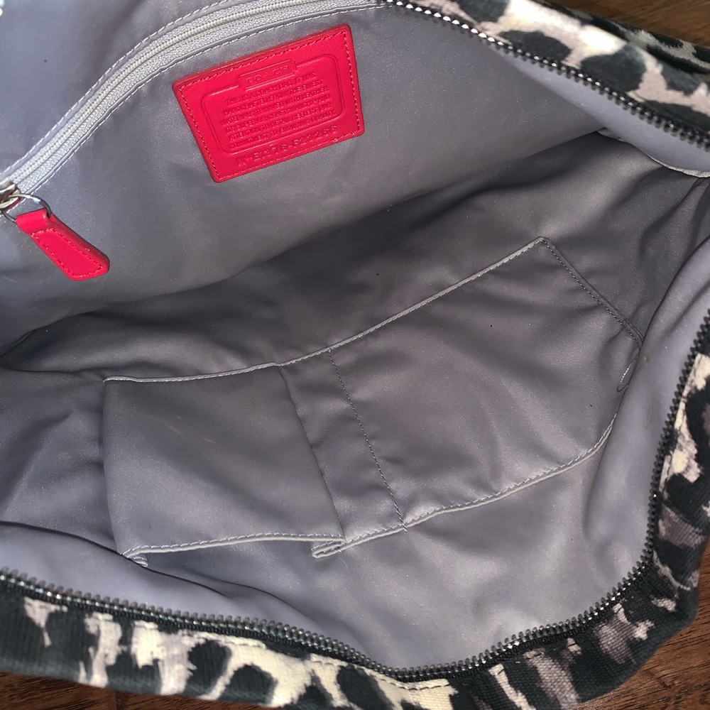 Coach Purse - Picture 4 of 4